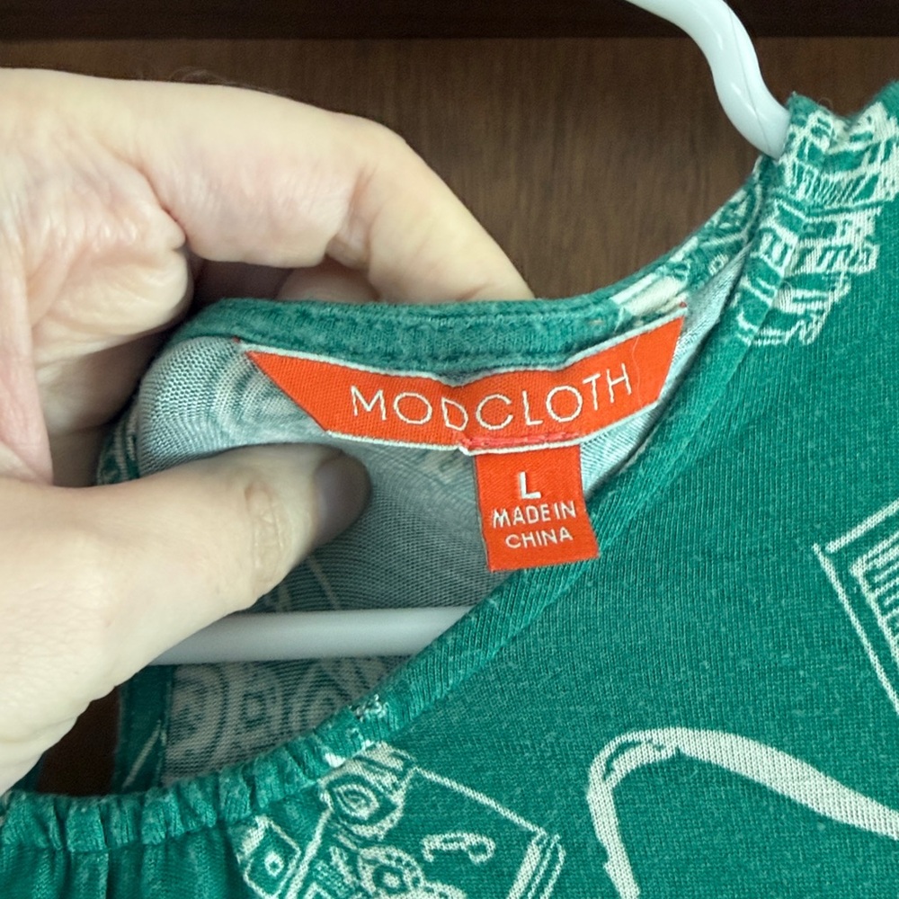 ModCloth Vintage Camera Dress-Size L - Picture 3 of 6